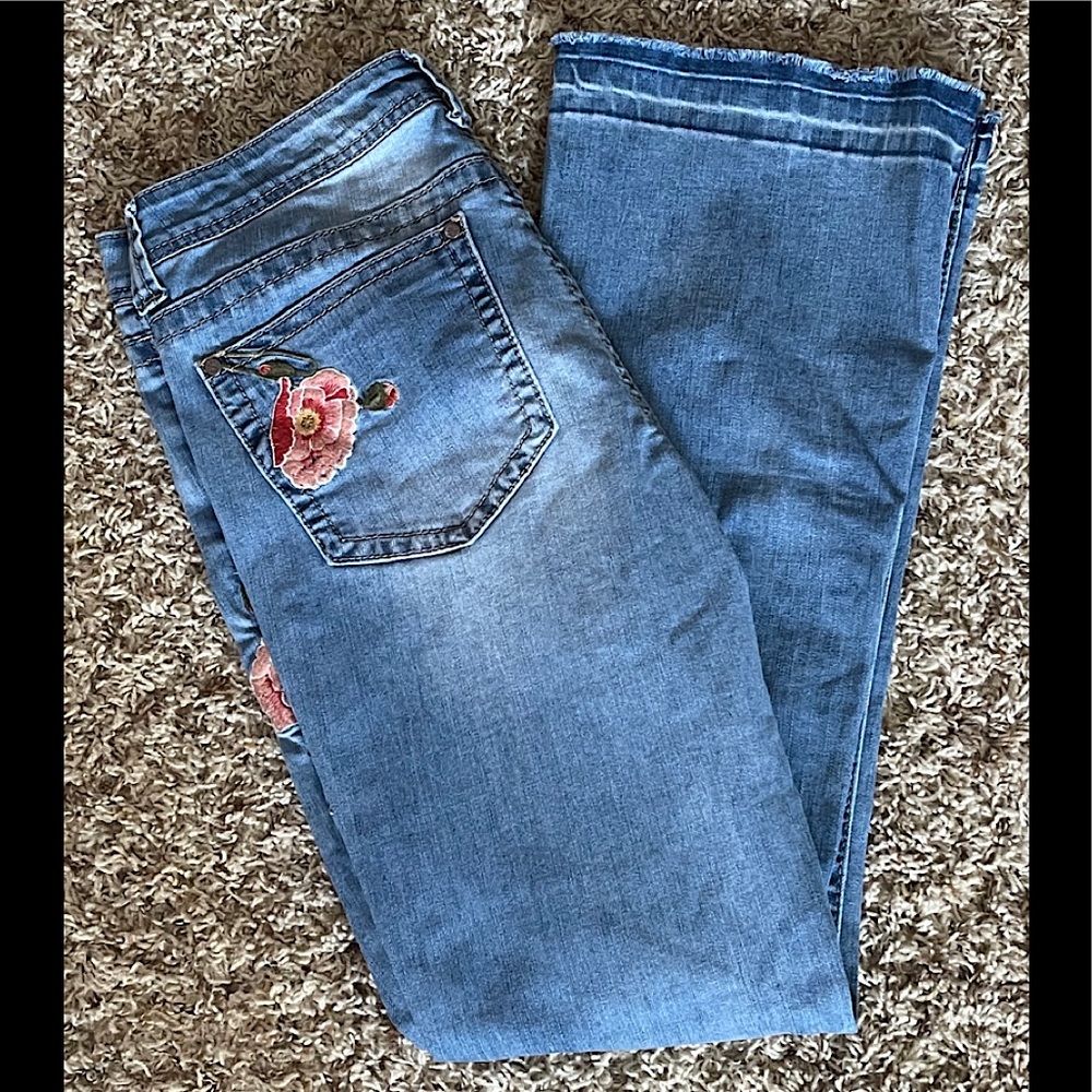 Embroidered Flower Jeans